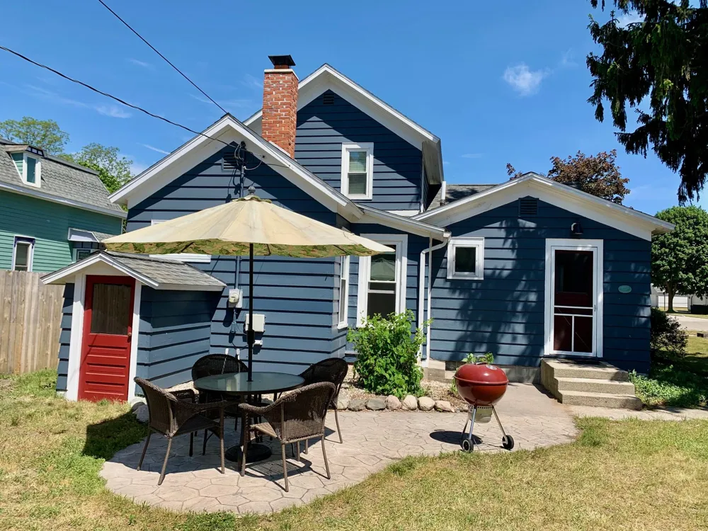 413 Rath Avenue Ludington City, MI 49431