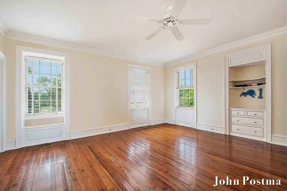 1995 San Lu Rae Drive SE East Grand Rapids, MI 49506