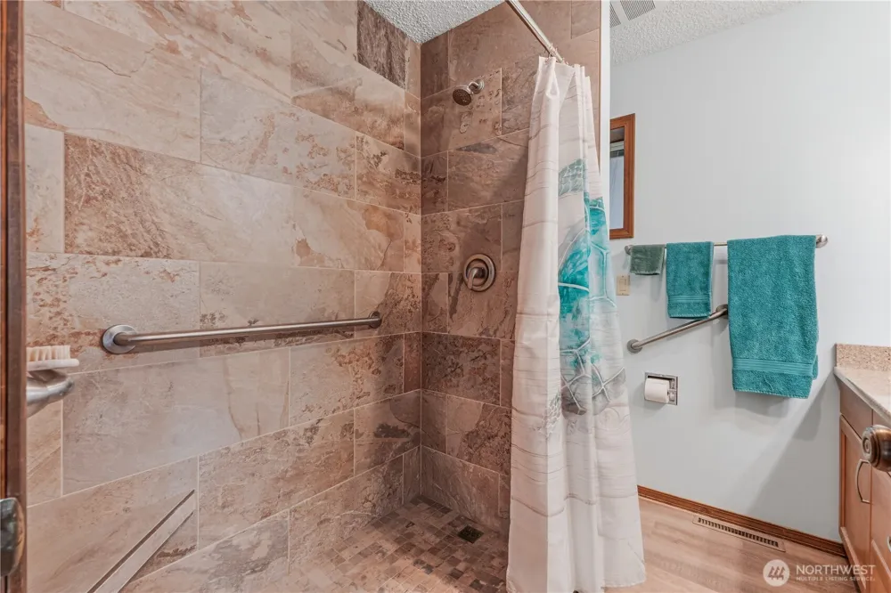 225 19th Street NE #15 East Wenatchee, WA 98802