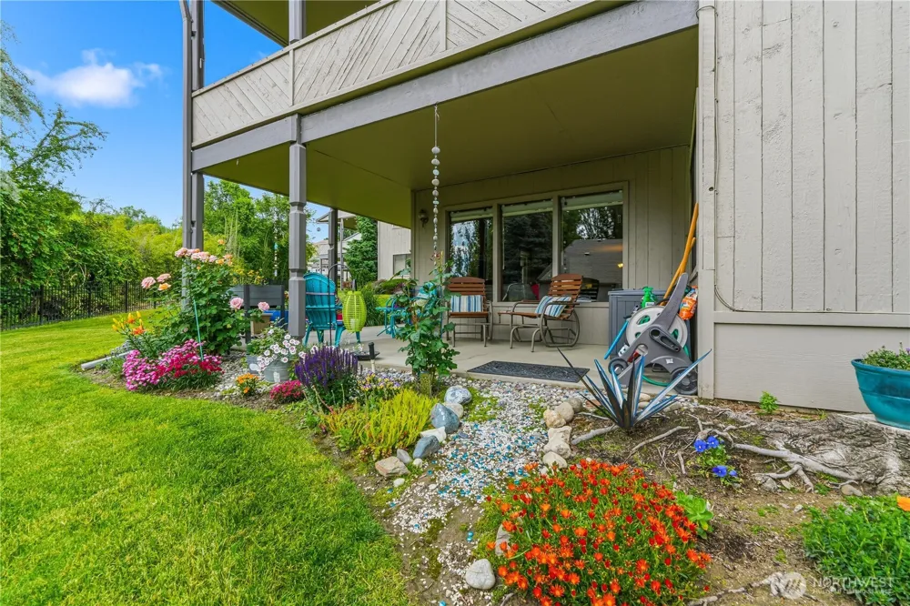 225 19th Street NE #15 East Wenatchee, WA 98802