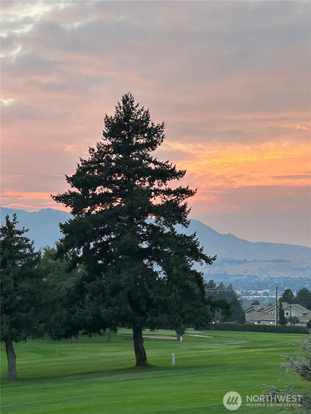 225 19th Street NE #15 East Wenatchee, WA 98802