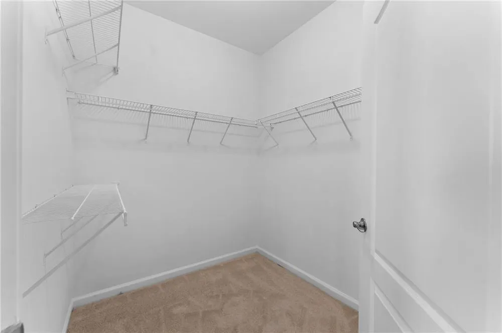 431 Brookes Walk Woodstock, GA 30188