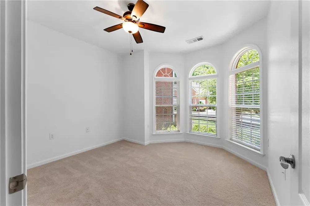 431 Brookes Walk Woodstock, GA 30188
