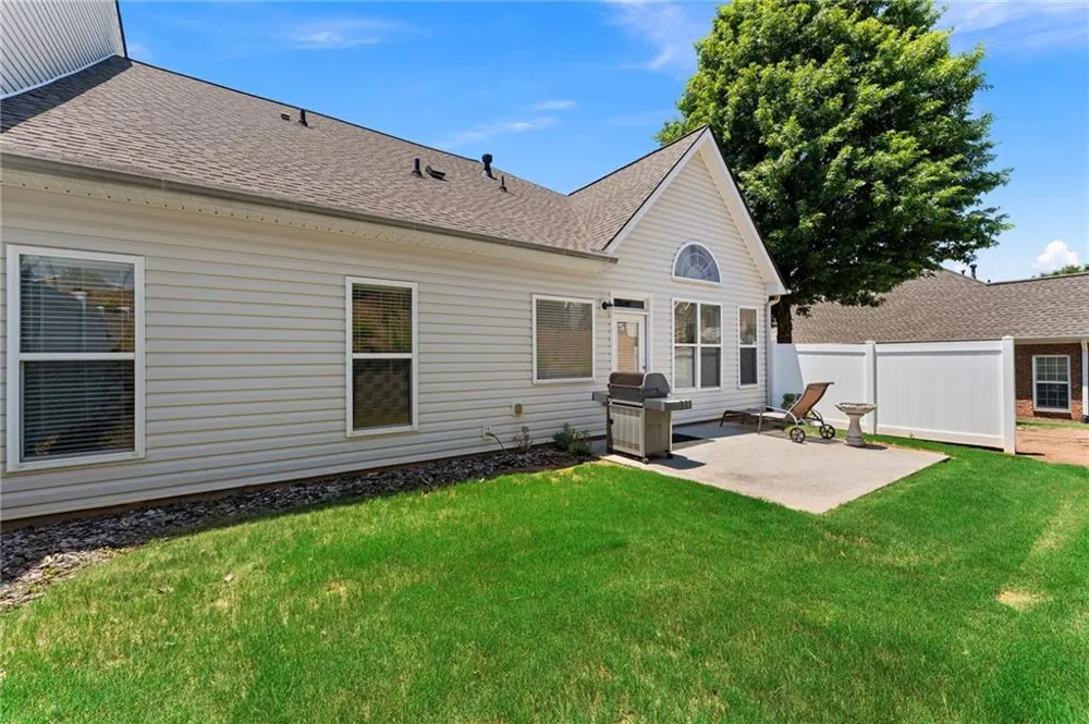 431 Brookes Walk Woodstock, GA 30188