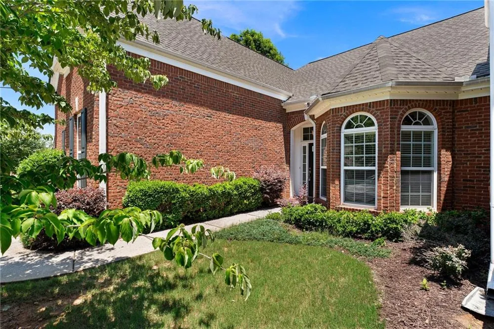 431 Brookes Walk Woodstock, GA 30188