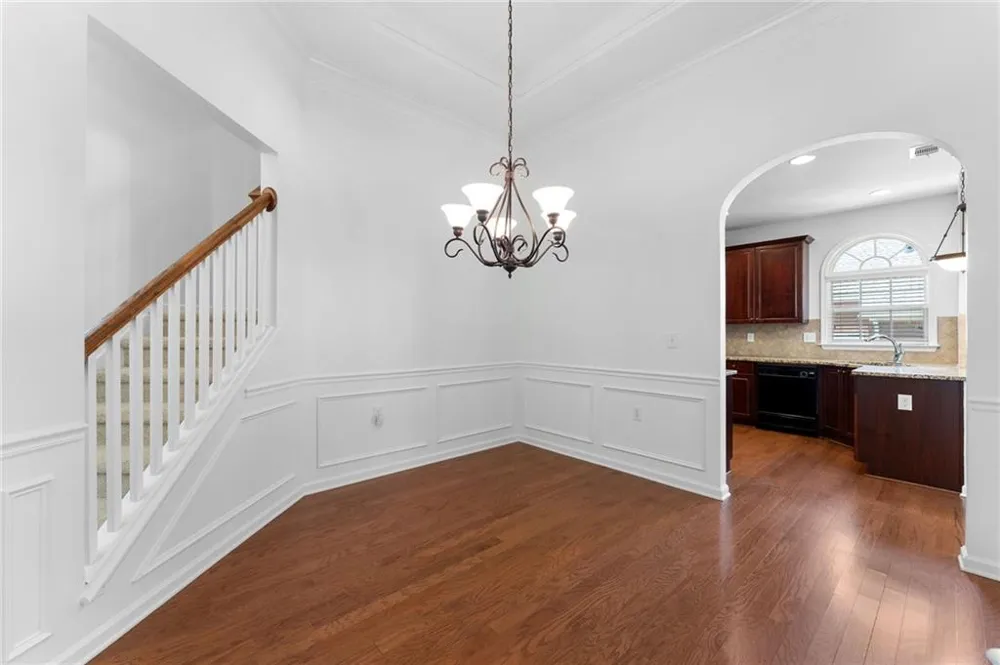 431 Brookes Walk Woodstock, GA 30188