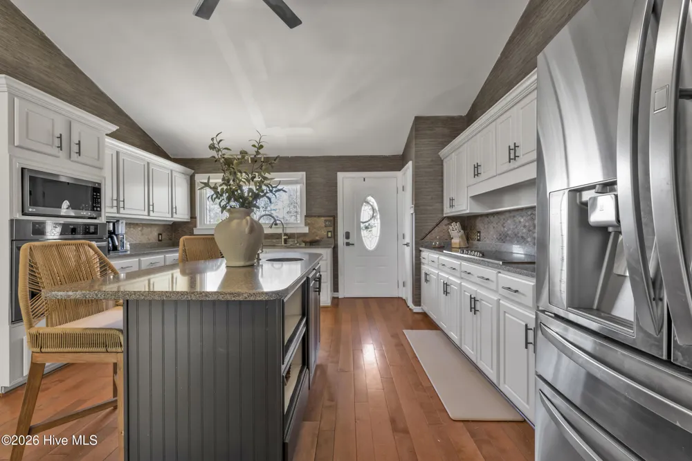 401 S Lake Drive Thomson, GA 30824