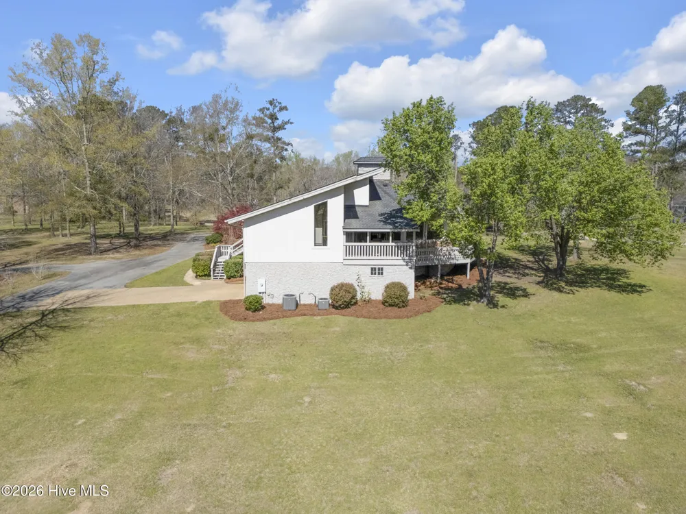 401 S Lake Drive Thomson, GA 30824