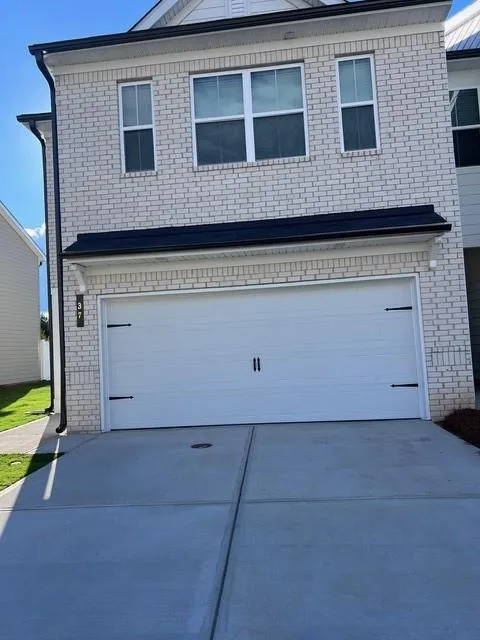 37 FOUNDERS DRIVE
