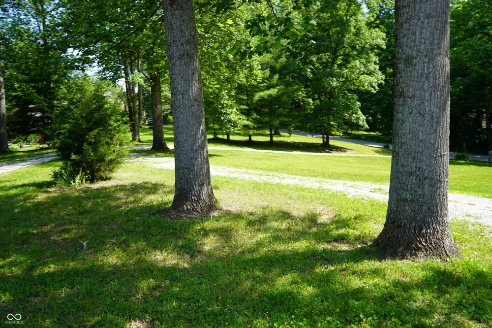 785 Deer Run Orleans, IN 47452
