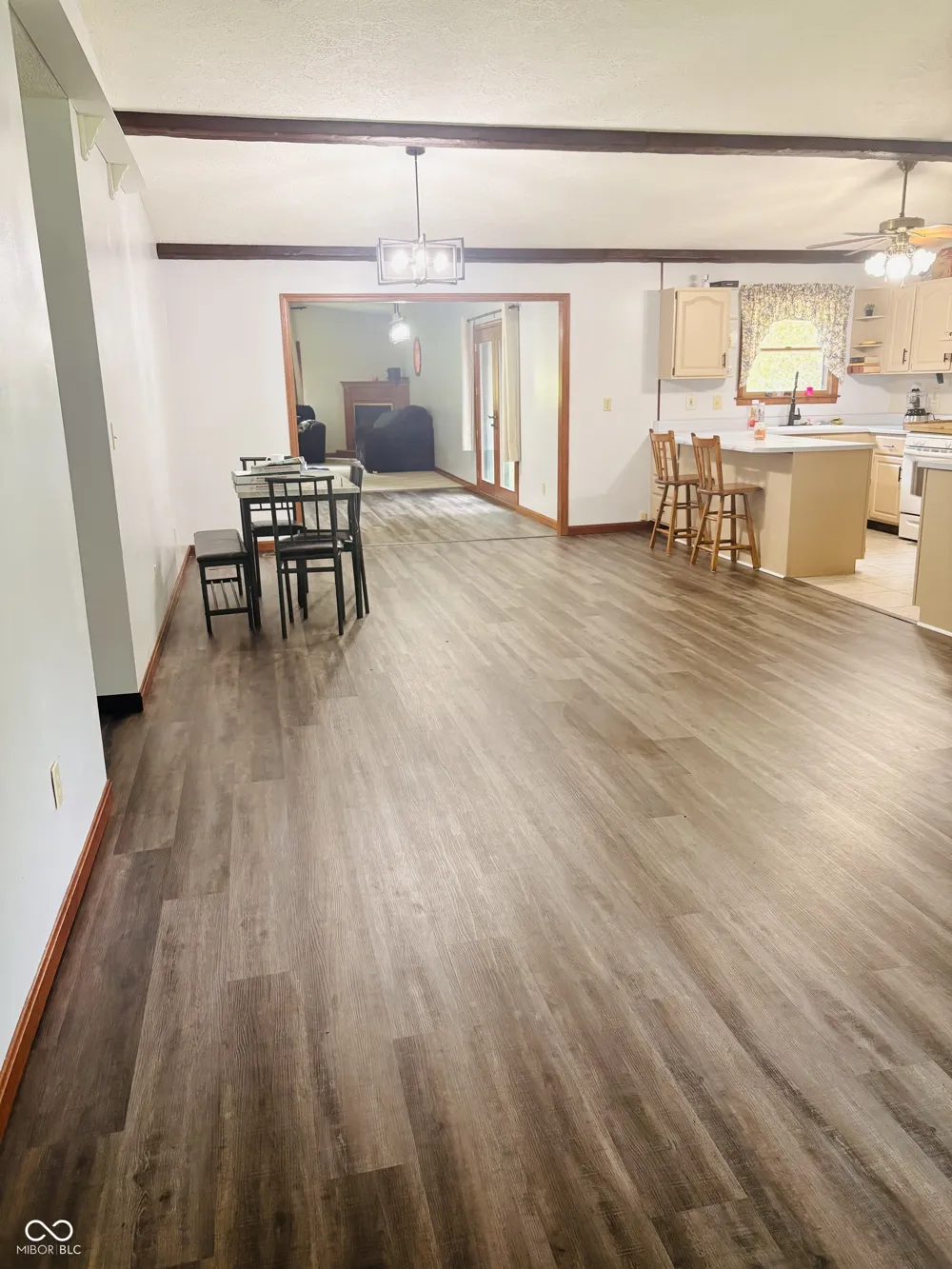 785 Deer Run Orleans, IN 47452