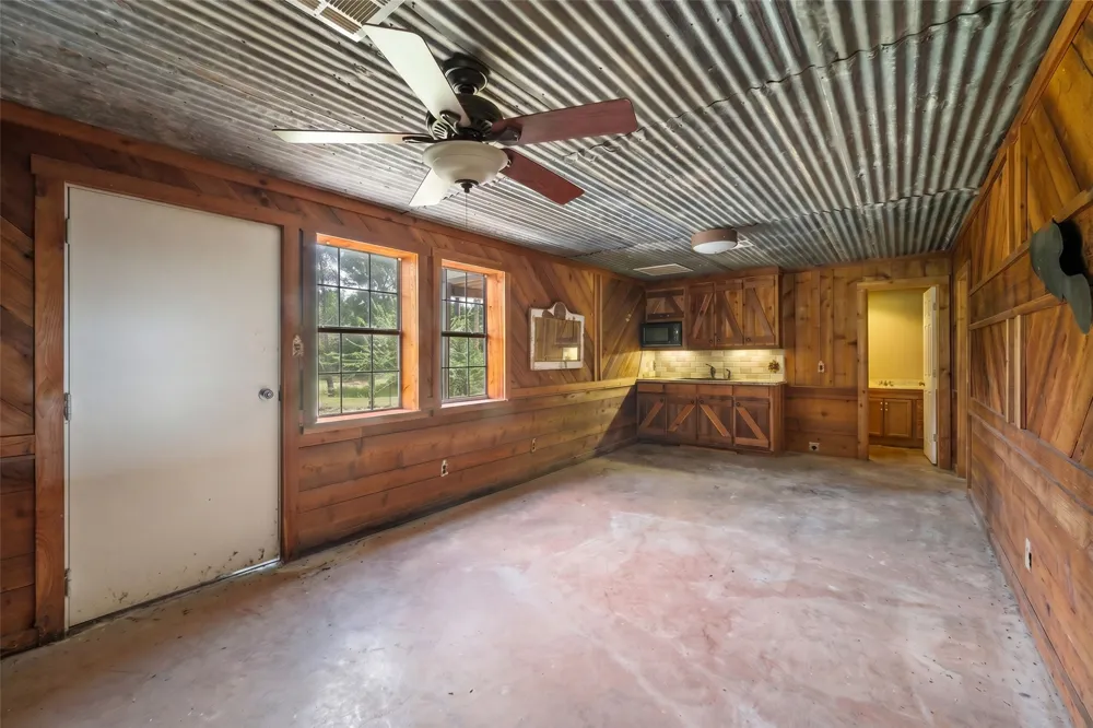 4155 FM 3096 Kerens, TX 75144