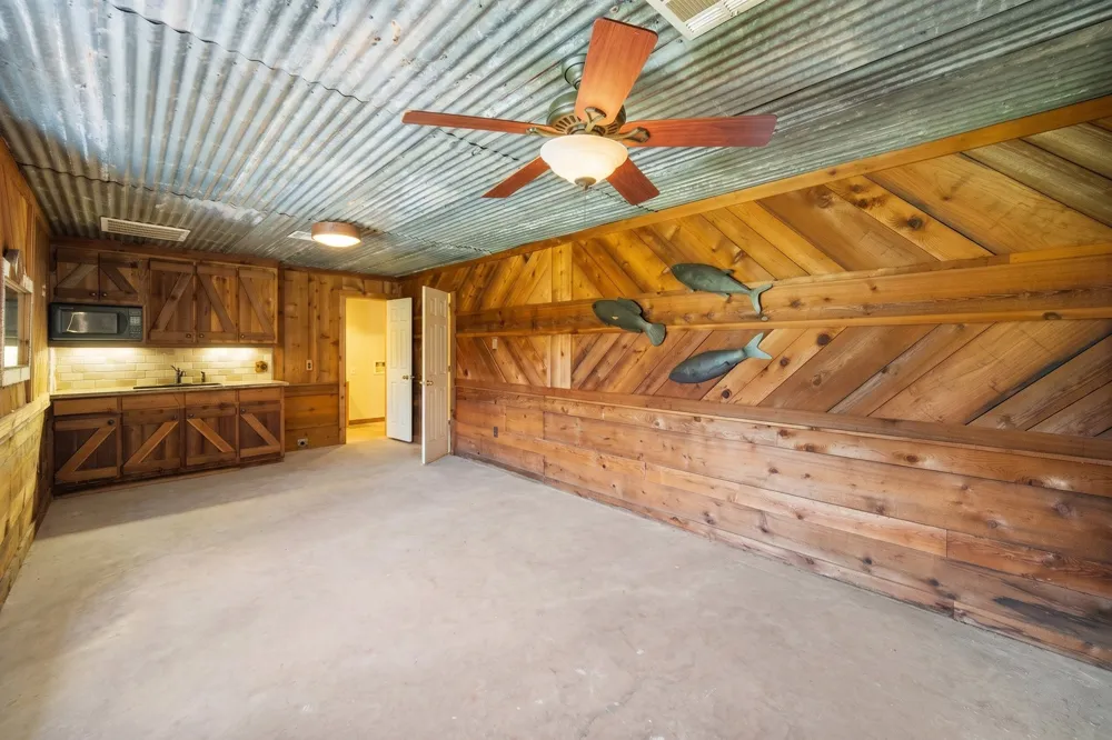 4155 FM 3096 Kerens, TX 75144