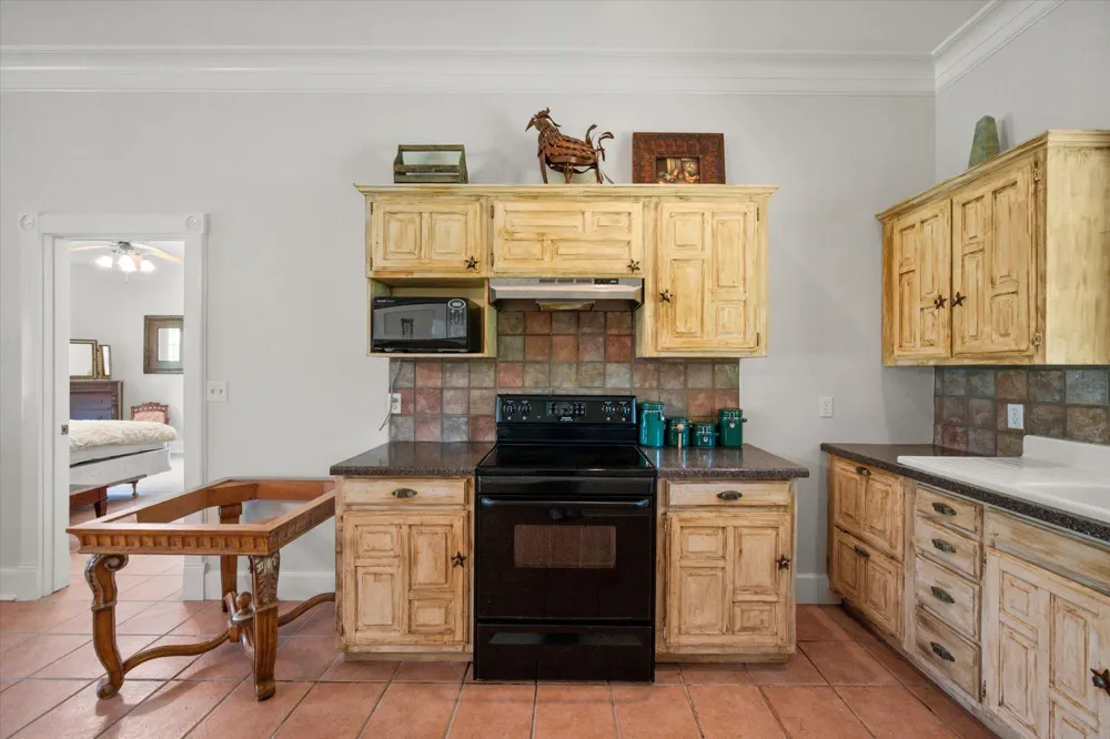 4155 FM 3096 Kerens, TX 75144