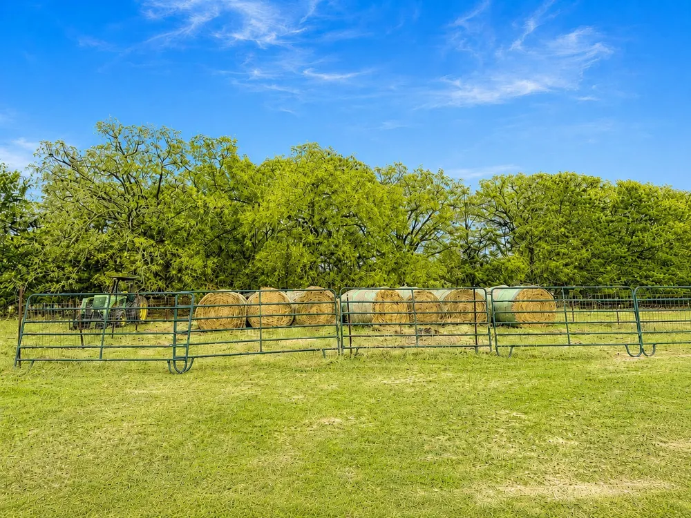 4155 FM 3096 Kerens, TX 75144