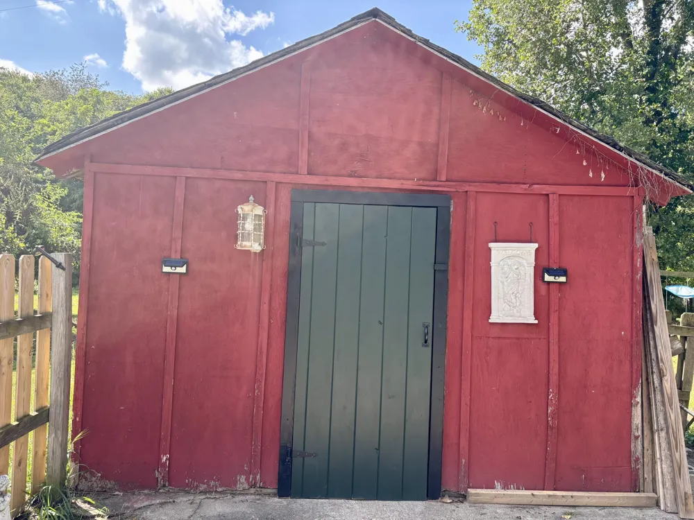 55686 Parkville Road Mendon, MI 49072