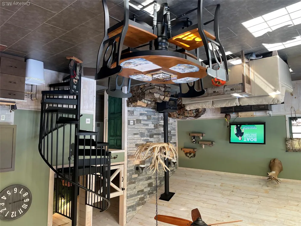 157 Wolfs Lair Hamden, NY 13782