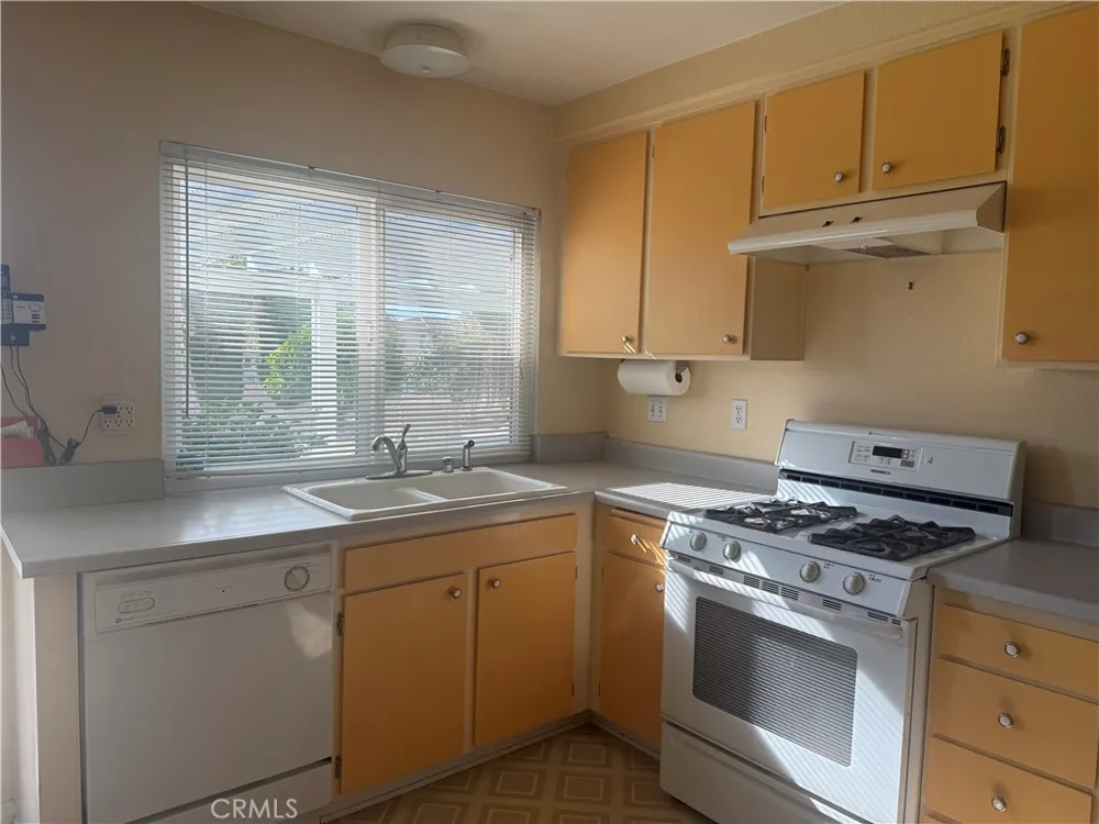 12780 Fremontia Grand Terrace, CA 92313