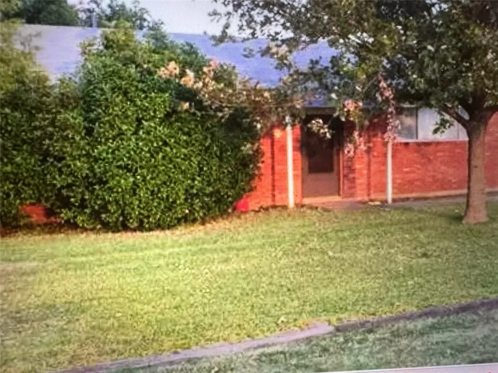 3041 Monroe Street Commerce, TX 75428