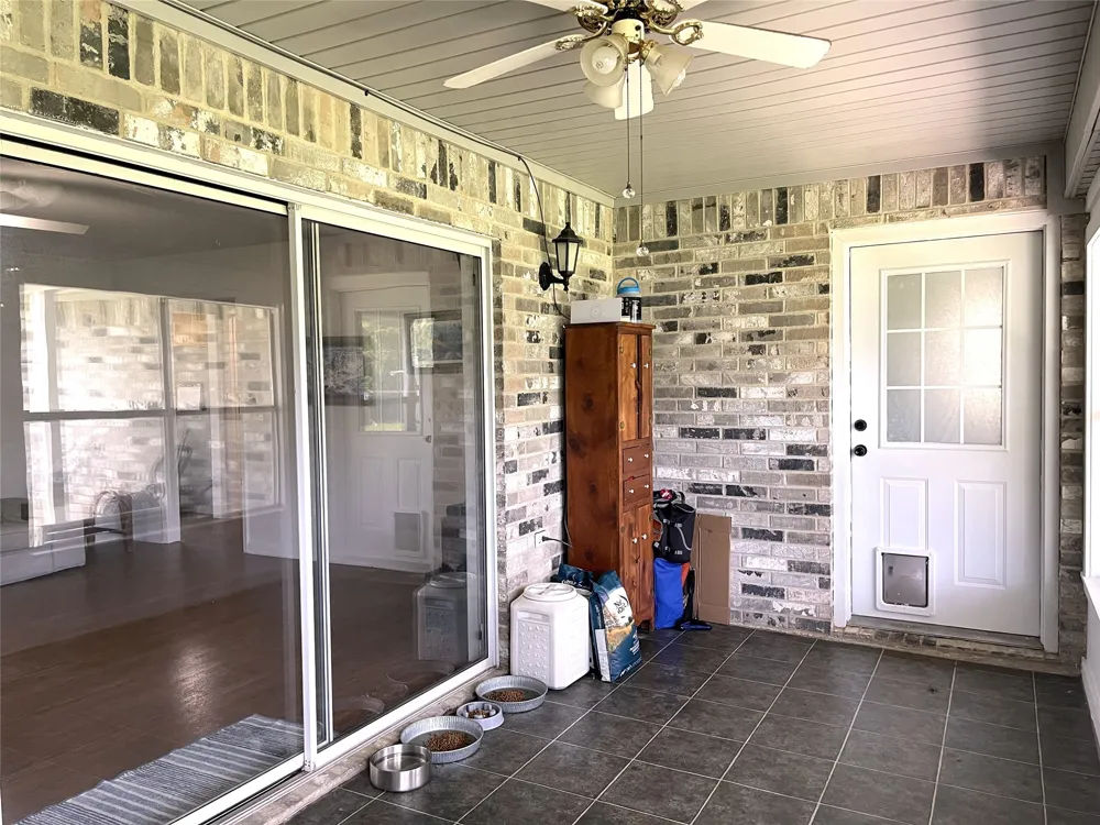 141 Fm 27 W Fairfield, TX 75840