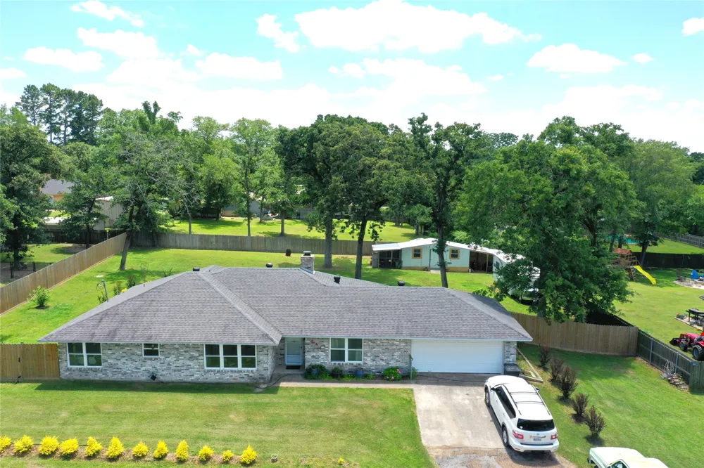 141 Fm 27 W Fairfield, TX 75840
