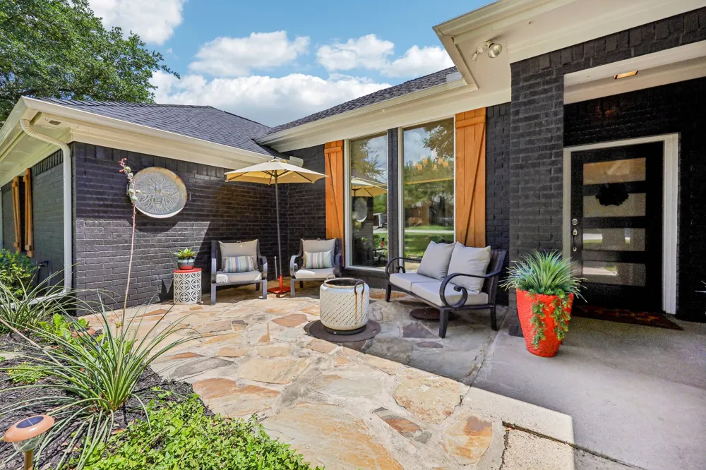 925 Meadow Drive Copper Canyon, TX 75077