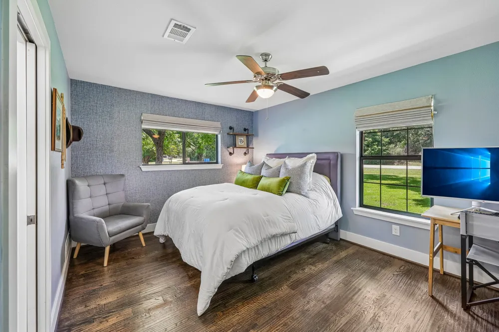 925 Meadow Drive Copper Canyon, TX 75077
