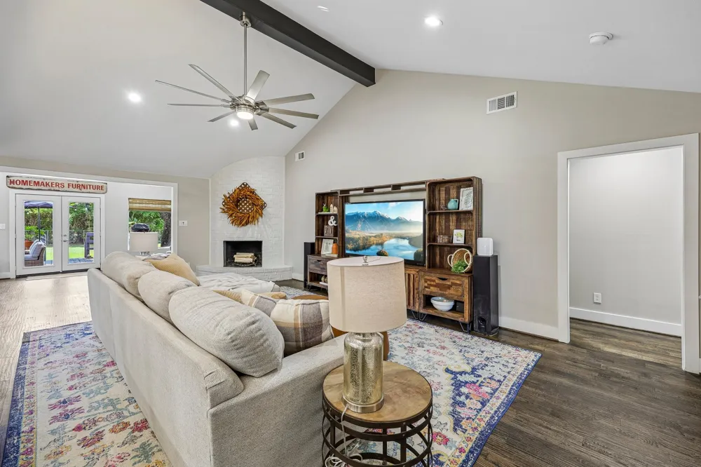 925 Meadow Drive Copper Canyon, TX 75077