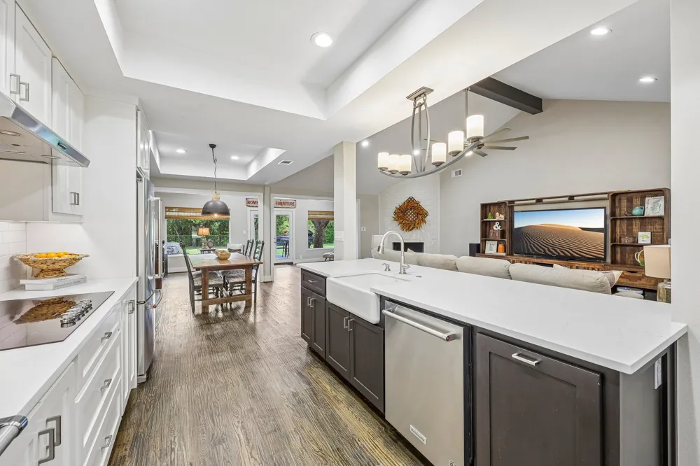 925 Meadow Drive Copper Canyon, TX 75077