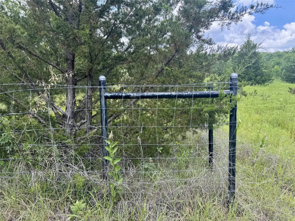 6540 County Road 4813 Commerce, TX 75449