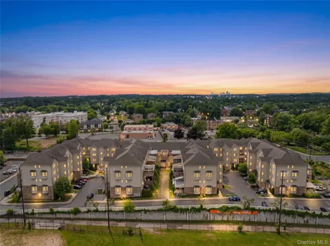 1206 Parkview Drive