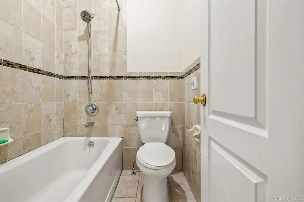 1206 Parkview Drive Spring Valley, NY 10977