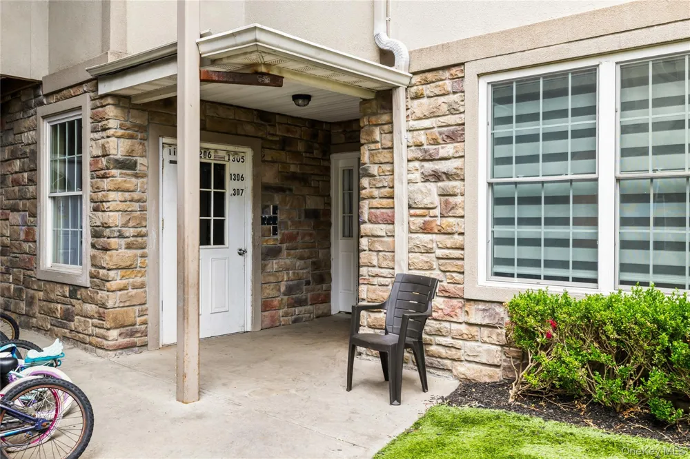 1206 Parkview Drive Spring Valley, NY 10977