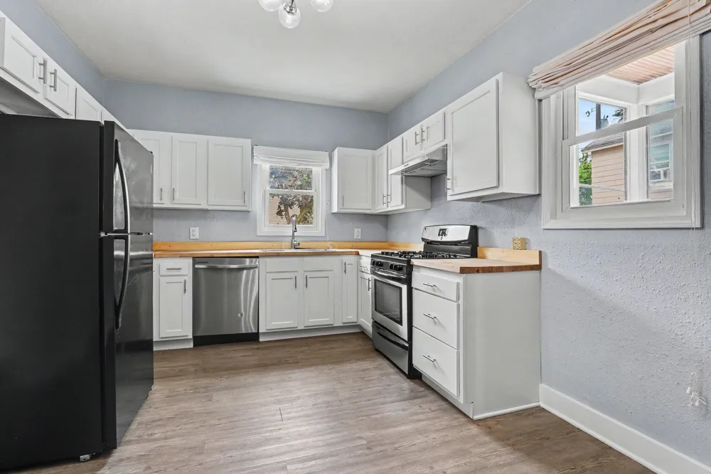 800 6th Street NW Grand Rapids, MI 49504