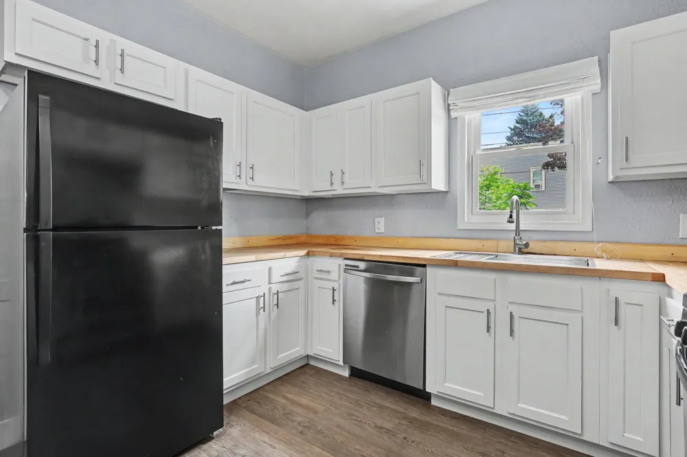 800 6th Street NW Grand Rapids, MI 49504