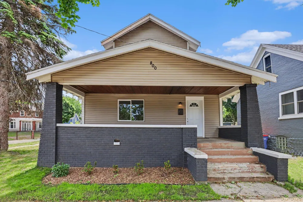 800 6th Street NW Grand Rapids, MI 49504