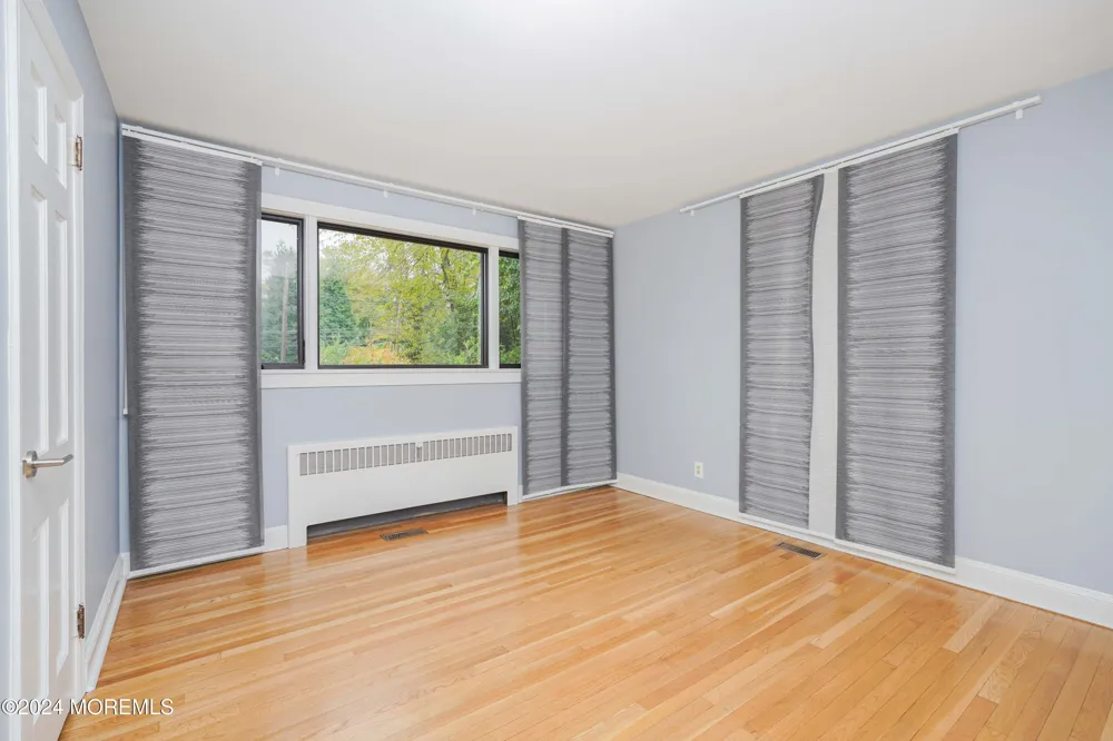 828 Kingston Road Princeton, NJ 08540