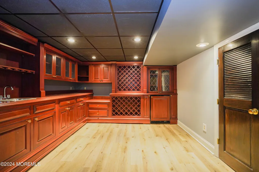 828 Kingston Road Princeton, NJ 08540