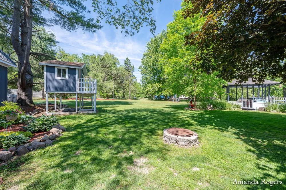 2295 Fallasburg Park Drive NE Vergennes Township, MI 49331