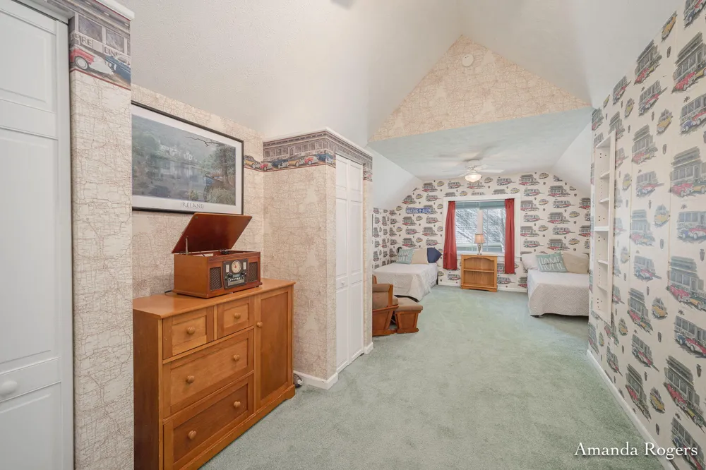 2295 Fallasburg Park Drive NE Vergennes Township, MI 49331
