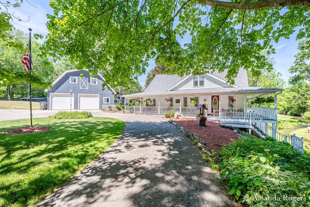 2295 Fallasburg Park Drive NE Vergennes Township, MI 49331