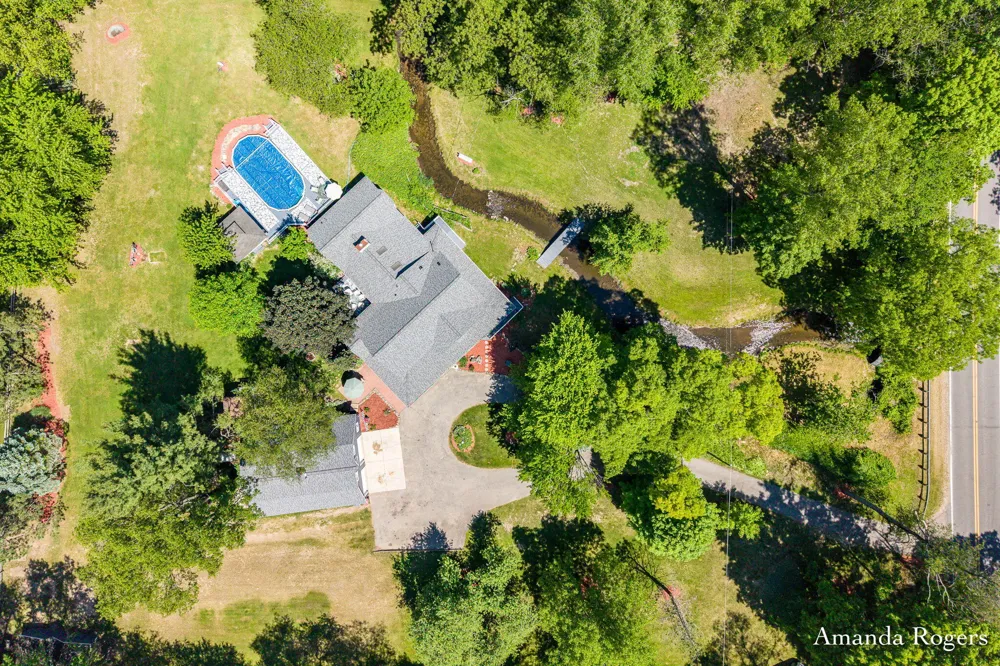 2295 Fallasburg Park Drive NE Vergennes Township, MI 49331