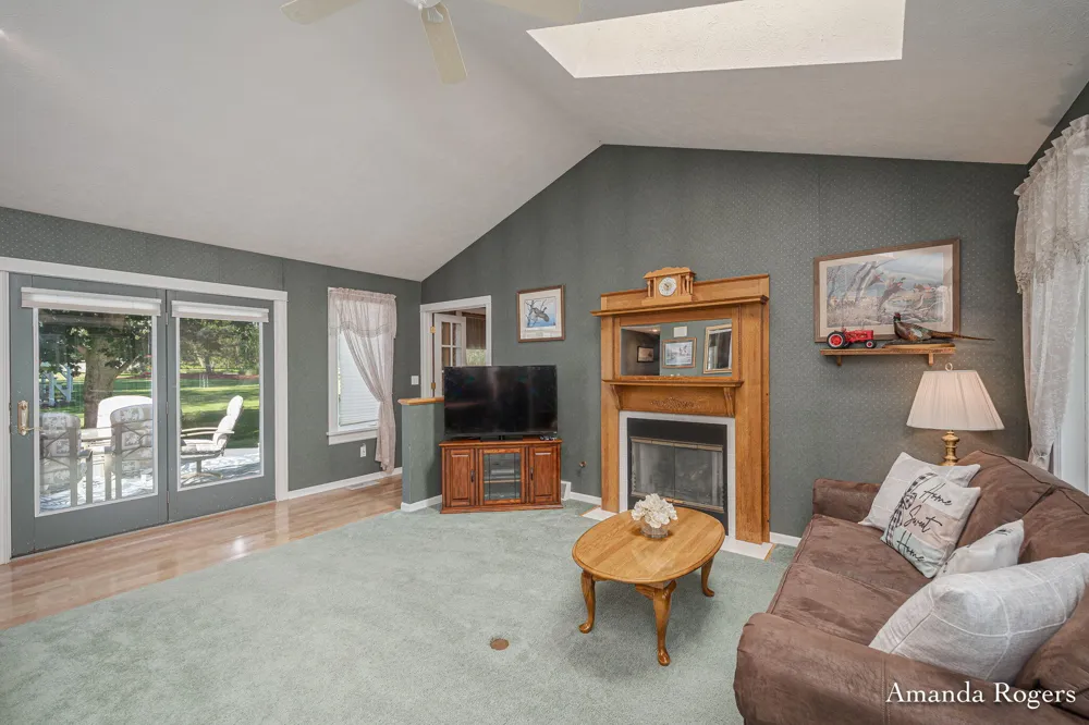 2295 Fallasburg Park Drive NE Vergennes Township, MI 49331