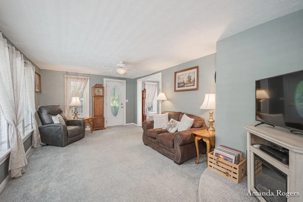 2295 Fallasburg Park Drive NE Vergennes Township, MI 49331