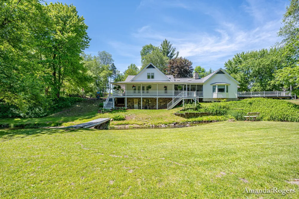 2295 Fallasburg Park Drive NE Vergennes Township, MI 49331