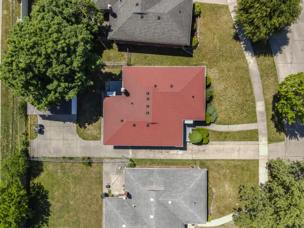 15241 Pearson Street Oak Park City, MI 48237