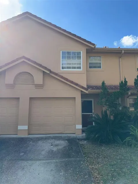 1206 FAIRWAY DRIVE #1206