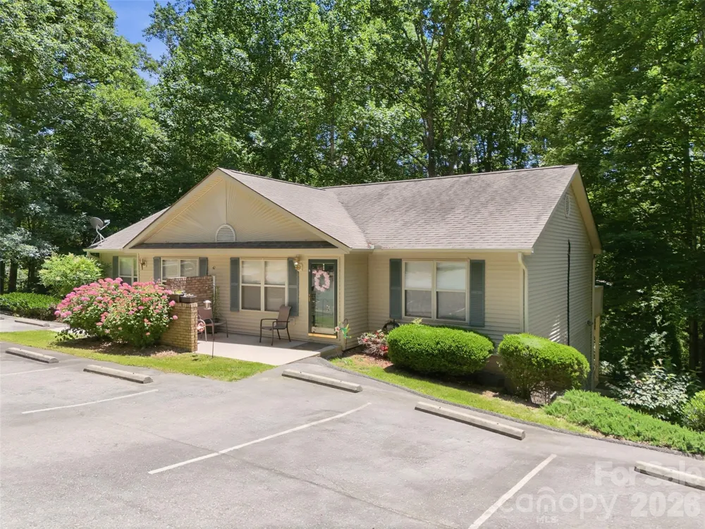 42 Queen Road #D Candler, NC 28715