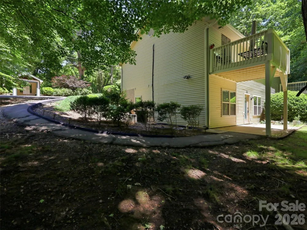 42 Queen Road #D Candler, NC 28715