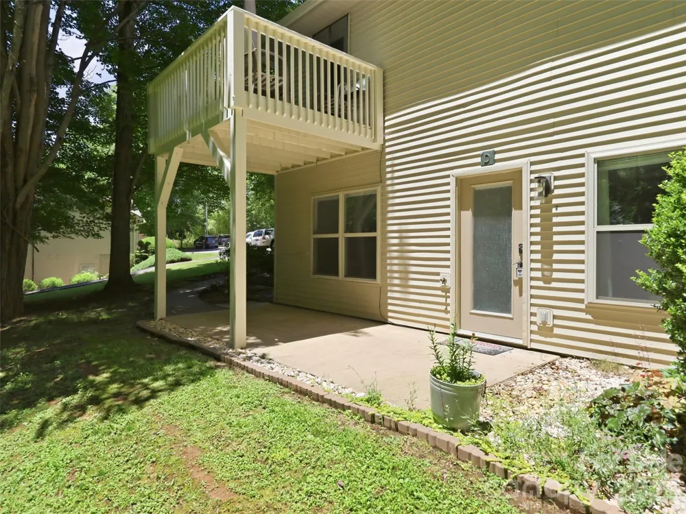 42 Queen Road #D Candler, NC 28715